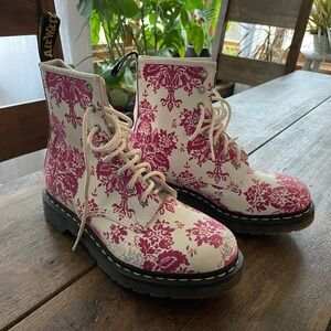 White and pink floral Doc Martens boots women’s size 8